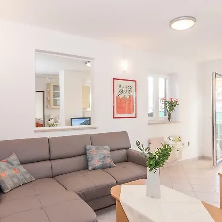 California Apartmán