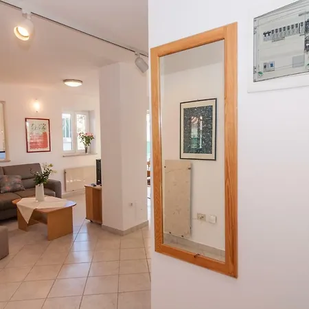 California Apartman